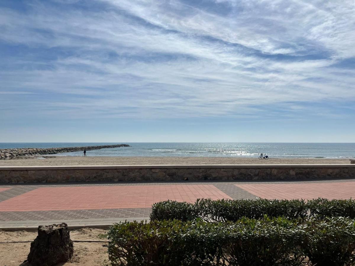 Casa En Primera Linea De Playa Puçol Exteriör bild